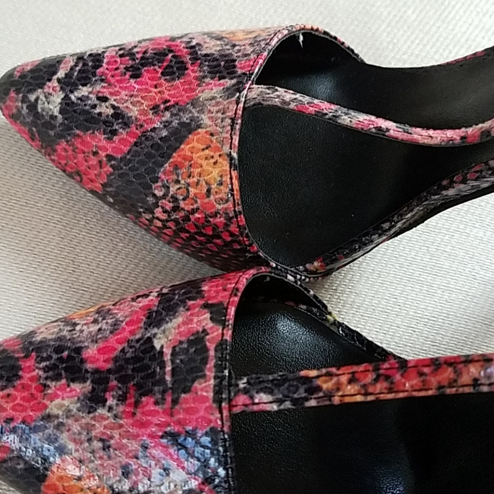 HP!💕💕 Multicolor snake print Stelle pumps - Picture 6 of 8